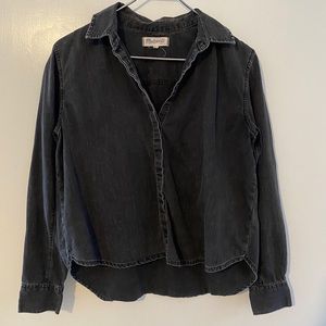 Madewell Washed Black Denim Cropped Cotton Button Up